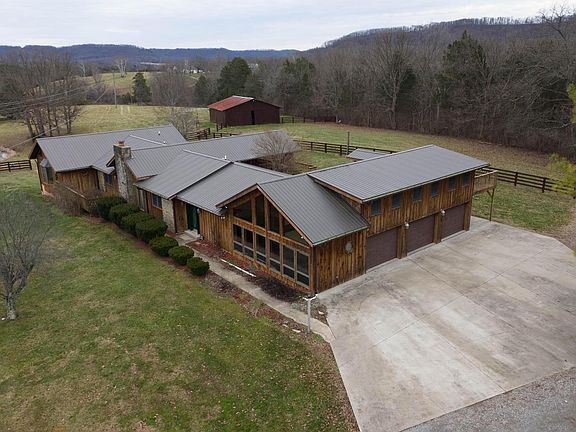 2nd image of 8594 Morehead Rd