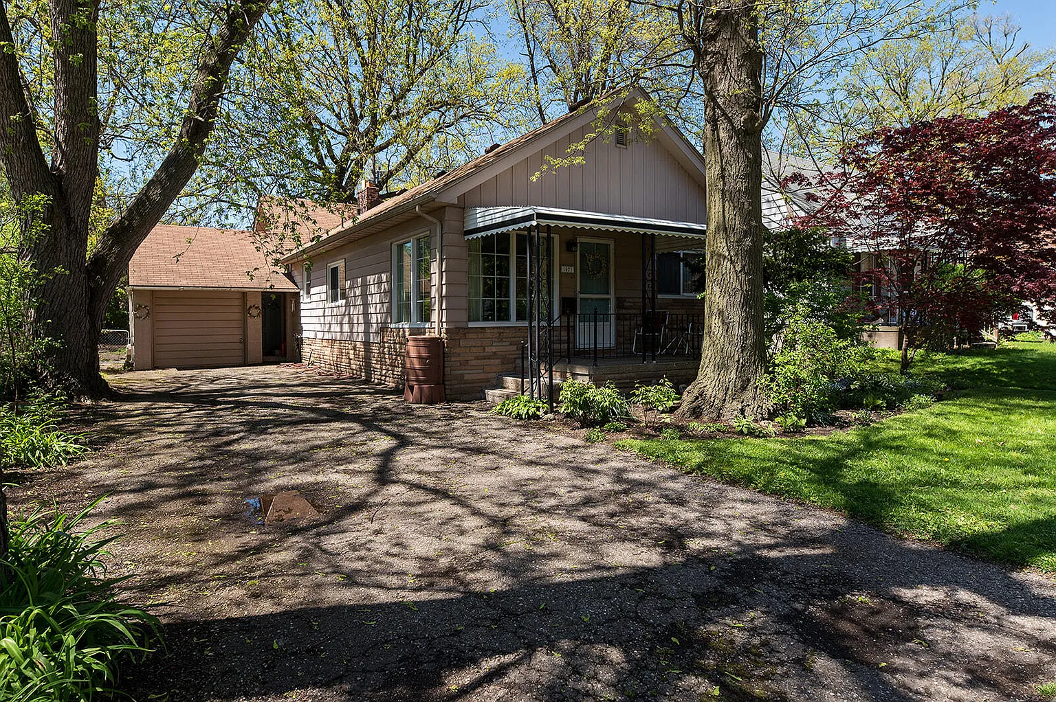 1521 Livernois St photo 1