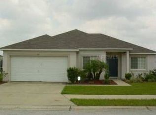 909 Hillcrest Dr, Davenport, FL 33897