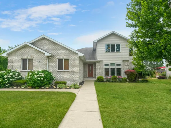 25137 W Meadowlark Dr, Channahon, IL 60410