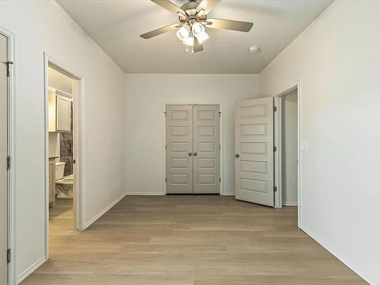 1301 SW New York Ave — Photo 9