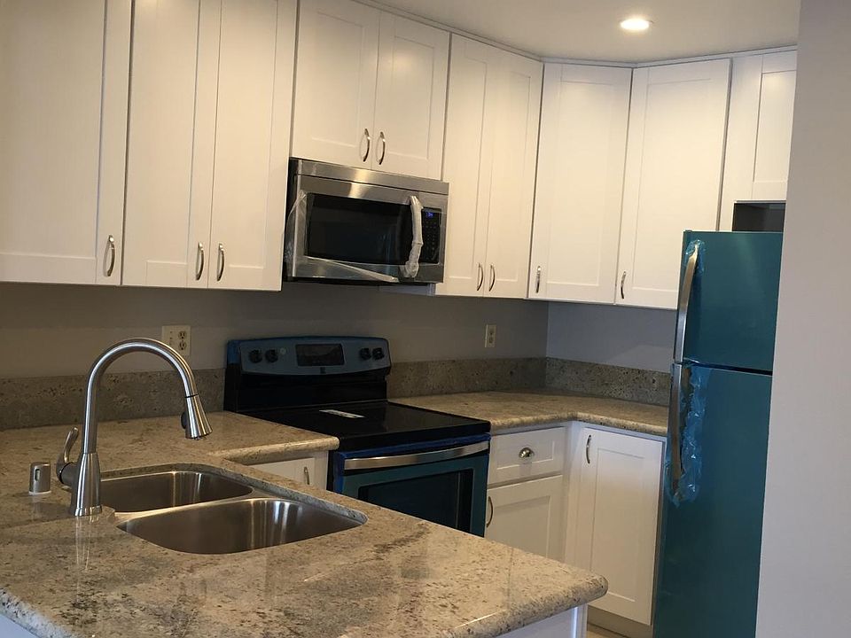 1st image of 3242 Ashford St Unit F