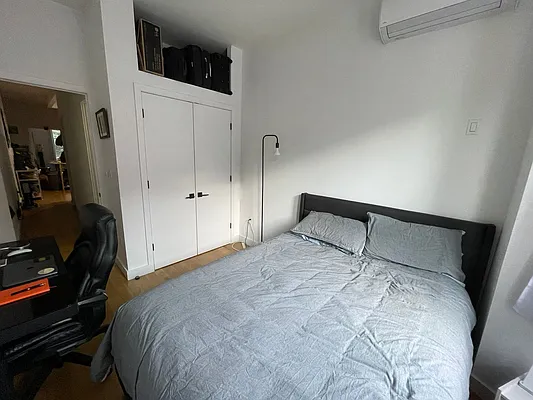 Rented by Suzuki Capital LLC | media 8