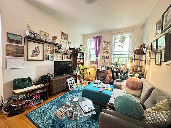 2nd image of 849 President St #3F