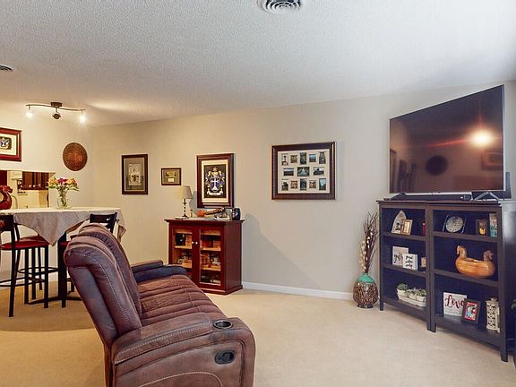 4th image of 431 Bramblewood Ln