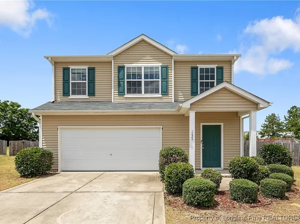 2628 Indian Wells Ct, Hope Mills, NC 28348