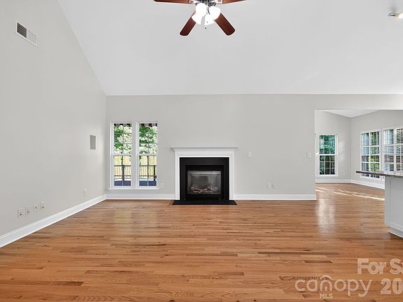4th image of 129 Doby Creek Ct