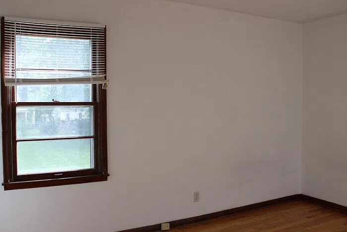 2 bed, 1.0 bath, $1,000 — Photo 4