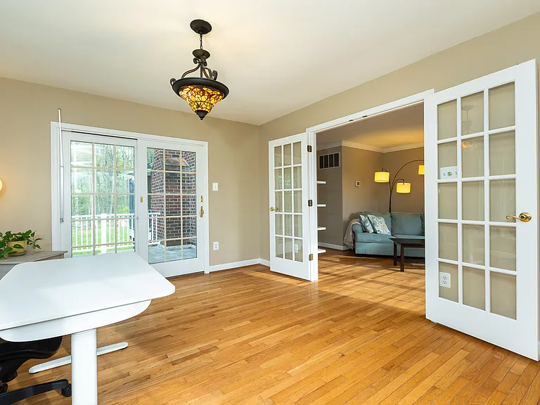 13576 Highland Rd — Photo 85