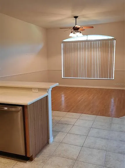 1315 Elli Cir — Photo 34