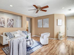 2435 Woodhill Dr NW, Albuquerque, NM 87120