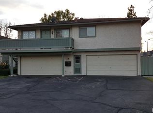 884 W 12th St APT 4, Azusa, CA 91702
