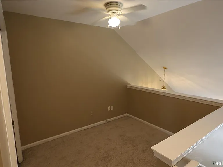 39460 Springwater Dr — Photo 18