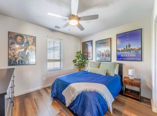 14125 W Oak Ln #VO1, Van Nuys, CA 91405