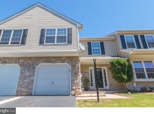 1229 Meadowview Cir, Upper Gwynedd, PA 19446