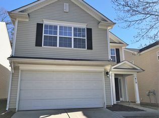 810 Rook Rd, Charlotte, NC 28216