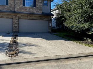 231 Bloomhill Pl, Magnolia, TX 77354
