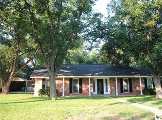 1905 Chukar St, Floresville, TX 78114