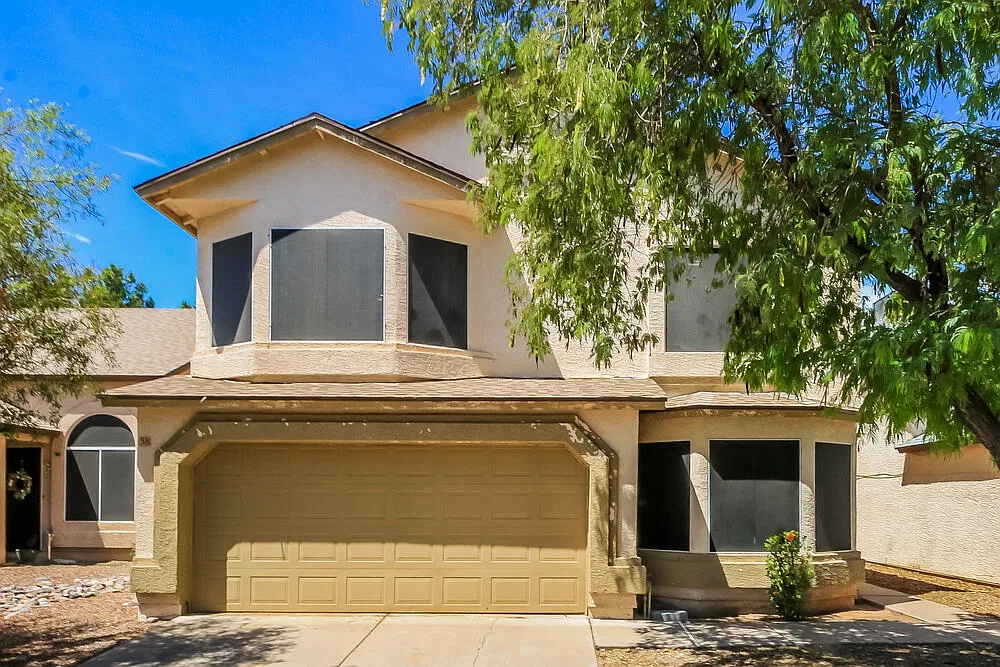 4 bed, 3.0 bath, 2173 sqft, $2,660 — Photo 1