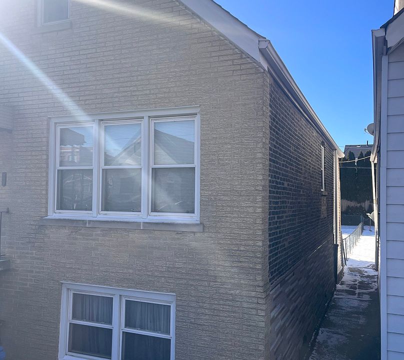 2nd image of 3028 S Haynes Ct
