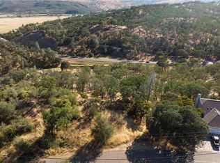 18207 N Shore Dr, Hidden Valley Lake, CA