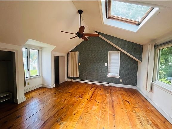5th image of 402 South St