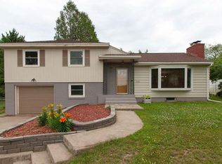 3726 1st Ave, Hibbing, MN 55746