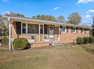 834 Stone St, Haw River, NC 27258