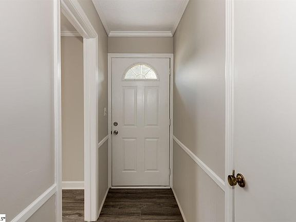 4th image of 21 Etowah Dr