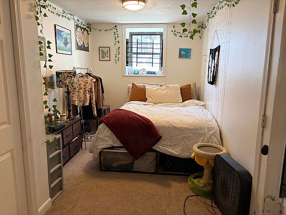 4th image of 59A Brighton Ave #A