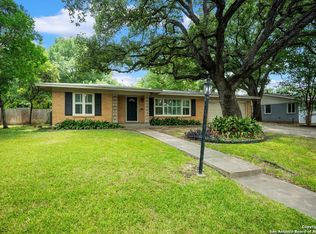 306 Oak Glen Dr, San Antonio, TX 78209
