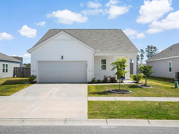 5th image of 412 Pender Woods Dr