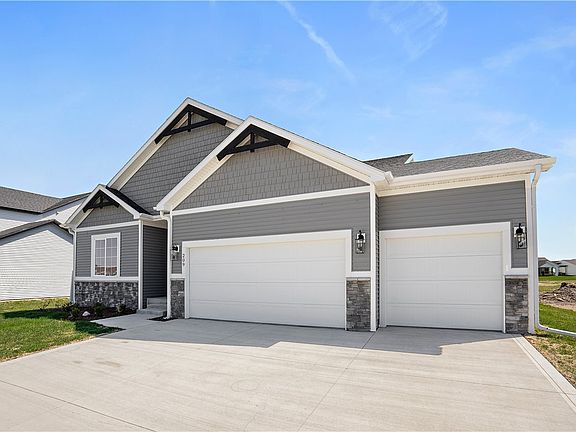 3rd image of 209 Creekside Dr SW