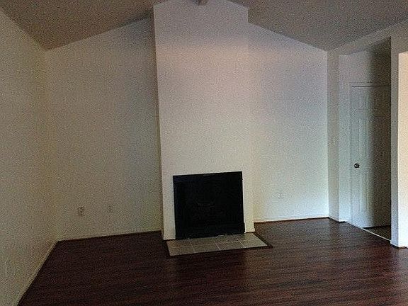 4th image of 2902 Cushing Ct