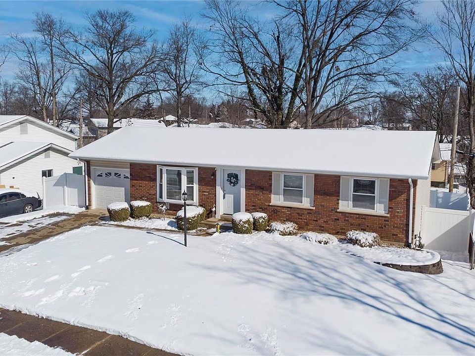 321 Burncoate Dr, Saint Louis, MO 63129 Zillow