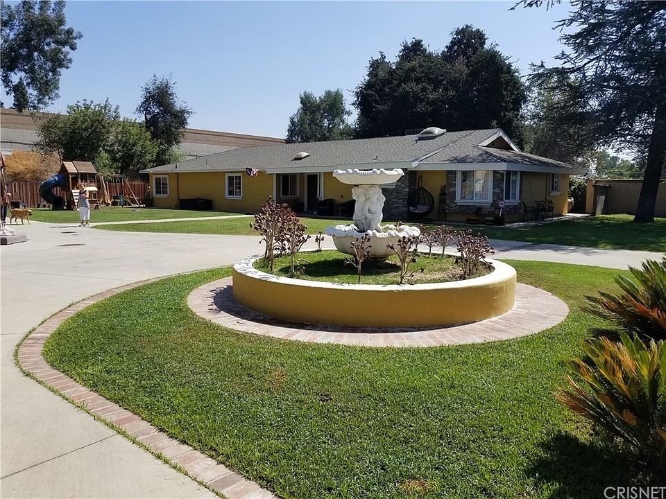 1st image of 9006 Aqueduct Ave