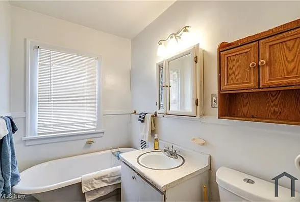 14300 Darwin Ave — Photo 11