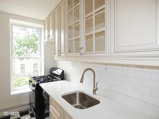 Rented by Citi Habitats | media 2