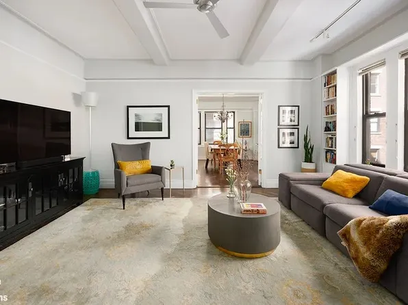 321 W 78th St APT 5B, New York, NY 10024