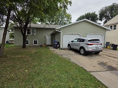 2nd image of 349 Stanley Ct