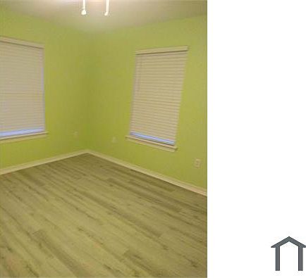 2nd image of 4309 Saint Andrew Ct #I