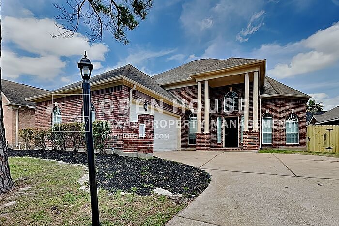 1st image of 21110 Cedar Canyon Dr