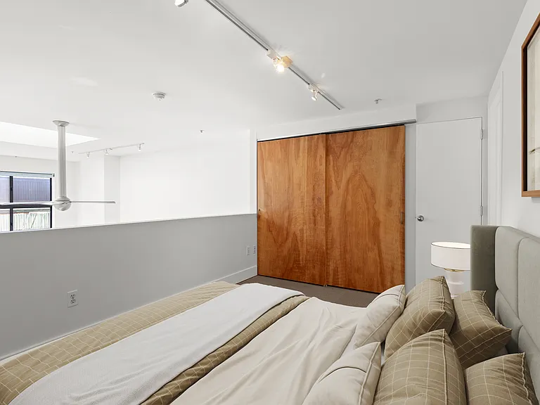 49 Missouri St #2 — Photo 10