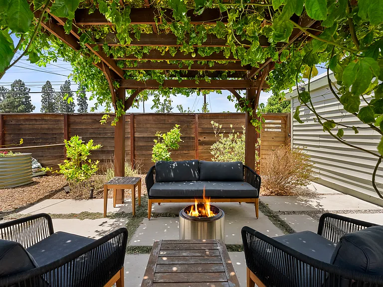 2771 Marathon Dr — Photo 9