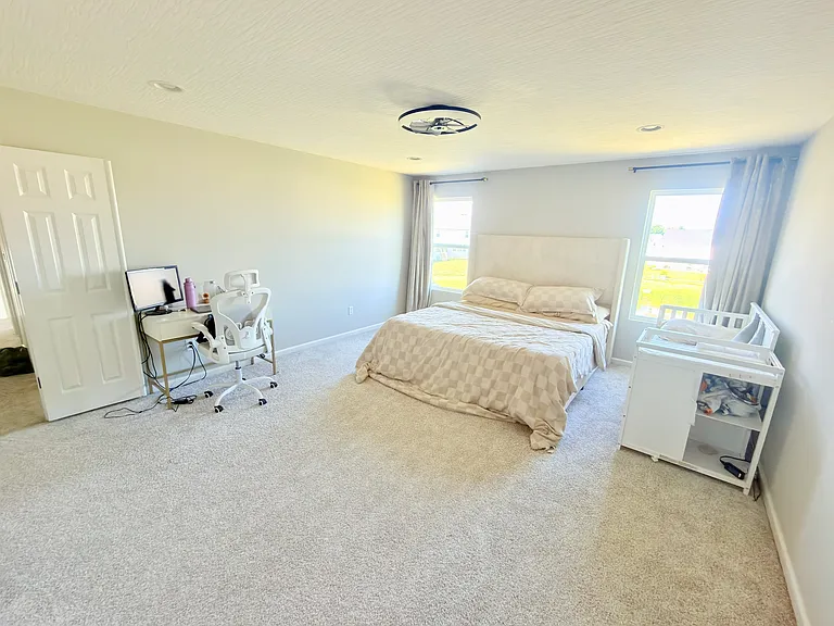8951 Philmont Curve Dr — Photo 37