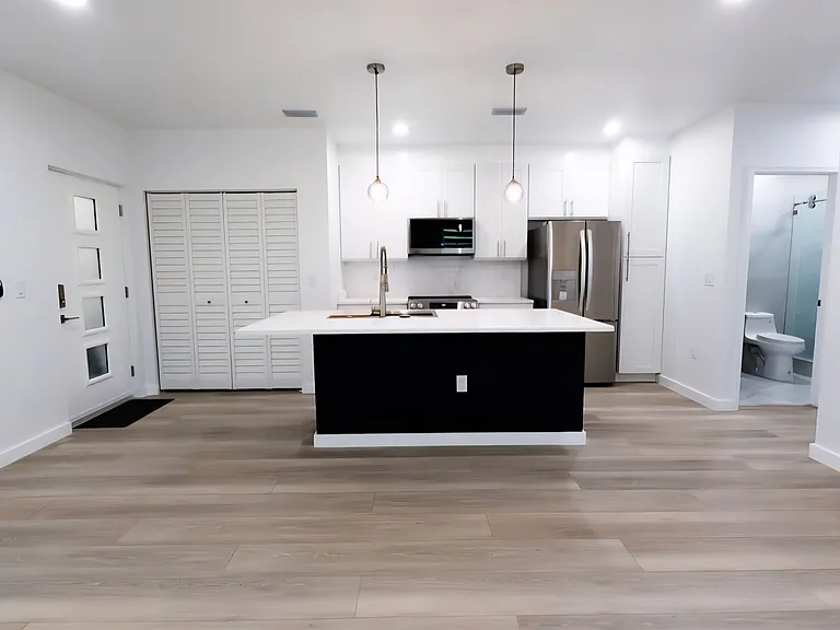 527 N Garden Ave #3 — Photo 14