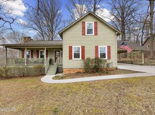 3218 Rocky Waters Dr, Louisville, TN 37777