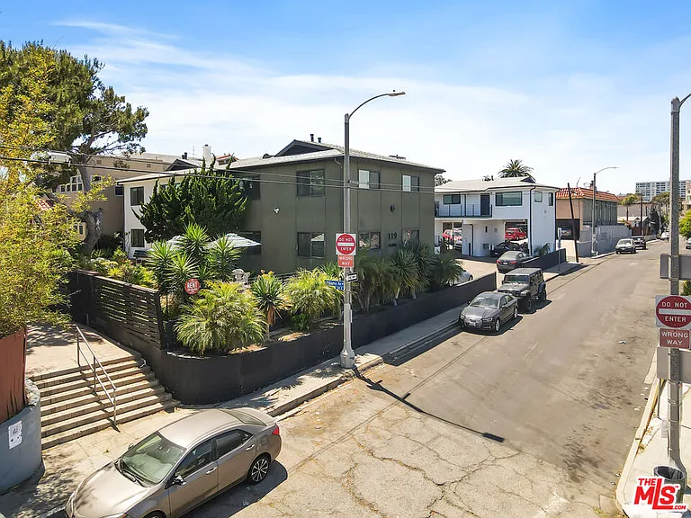 119 Paloma Ave #M — Photo 19