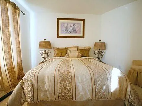 (undisclosed Address), Las Vegas, NV 89143