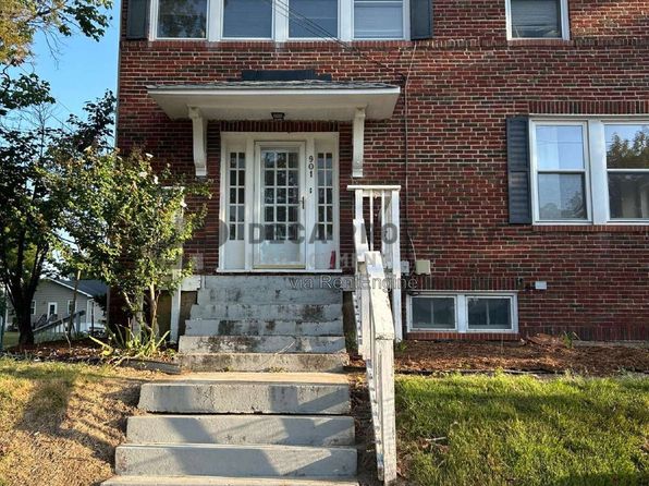 901 Dwyer Ave